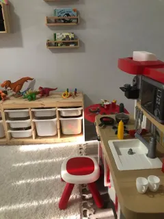 Dkt. Emel Gürler profilinde yer alan galeri fotoğrafı.