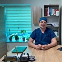 Op. Dr. Mustafa Salih Canpolat — Kulak Burun Boğaz, Ataşehir, İstanbul. Portre fotoğrafı.