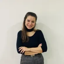 Kl. Psk. Aslı Hilal Çiftçi — Psikoloji. Portre fotoğrafı.