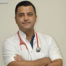 Uzm. Dr. Erkan Hüner — Çocuk Sağlığı Ve Hastalıkları, Şahinbey, Gaziantep. Portre fotoğrafı.