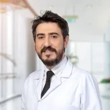 Op. Dr. Abdulkadir Oduncu — Göz Hastalıkları, Kağıthane, İstanbul. Portre fotoğrafı.