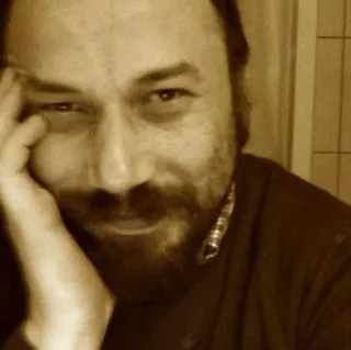 Uzm. Dr. Uğraş Erman Uzun profilinde yer alan galeri fotoğrafı.