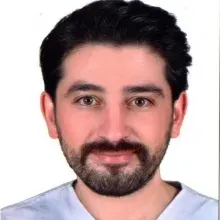 Dt. Emin Talha Alacahan — Diş Hekimi, Sivas. Portre fotoğrafı.
