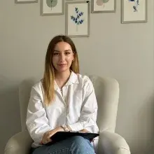 Psk. Aleyna Temtek — Psikoloji, İstanbul. Portre fotoğrafı.