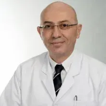 Doç. Dr. Sinan Bülent Avcı — Ortopedi Ve Travmatoloji, Çankaya, Ankara. Portre fotoğrafı.