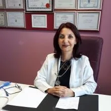 Dr. Hacer Deviren — Bursa. Portre fotoğrafı.