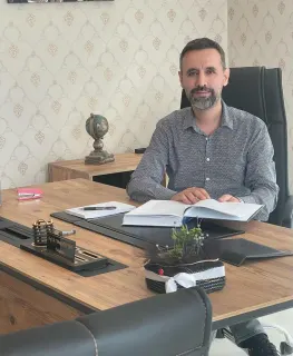 Prof. Dr. Yakup Albayrak profilinde yer alan galeri fotoğrafı.