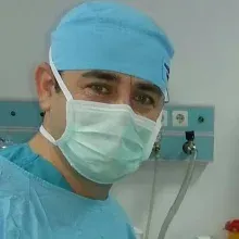 Op. Dr. Bilge Çağatay Yazar — Genel Cerrahi, Adana. Portre fotoğrafı.