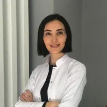 Uzm. Ody. Berna Dikmen — Odyoloji (Dil, Konuşma ve Ses Bozuklukları), Antalya. Portre fotoğrafı.