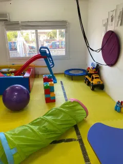 Dkt. Gamzegül Gündüz Toraman profilinde yer alan galeri fotoğrafı.