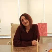 Psk. Ayşe Uyaroğlu — Psikoloji, Kayseri. Portre fotoğrafı.