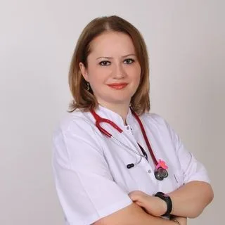 Uzm. Dr. Gülden Sarısakal — Çocuk Sağlığı Ve Hastalıkları, Bartın. Portre fotoğrafı.