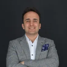 Op. Dr. Selami Uzun — Kulak Burun Boğaz, Mersin. Portre fotoğrafı.