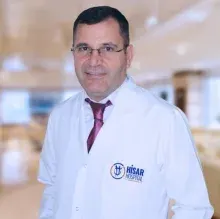 Doç. Dr. Ali Gözüküçük — Çocuk Cerrahisi, Ümraniye, İstanbul. Portre fotoğrafı.