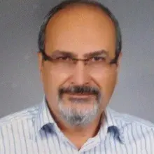 Uzm. Dr. Orhan Doğan — Kadın Hastalıkları Ve Doğum, Antalya. Portre fotoğrafı.