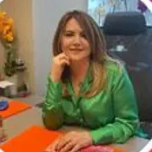 Uzm. Dr. Seçil Boriçi — Fiziksel Tıp Ve Rehabilitasyon, İstanbul. Portre fotoğrafı.