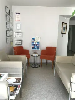Dt. Emine Balcı profilinde yer alan galeri fotoğrafı.