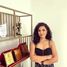 Psk. Cansu Arslan Dağbakan — Psikoloji, İstanbul. Portre fotoğrafı.