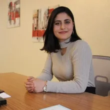 Psk. Hazal Şahin — Psikoloji. Portre fotoğrafı.