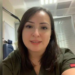 Op. Dr. Şeniz Engür Göktaş profilinde yer alan galeri fotoğrafı.