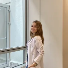 Dyt. Cansu Kandil — Diyetisyen, İstanbul. Portre fotoğrafı.