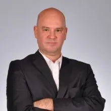 Uzm. Dr. Murat Keklikoğlu — Aile Hekimliği, Ankara. Portre fotoğrafı.