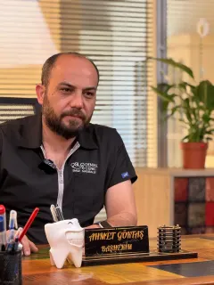 Dt. Ahmet Göktaş profilinde yer alan galeri fotoğrafı.