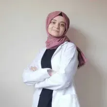Büşra Aksoy — Çocuk Gelişimi, İstanbul. Portre fotoğrafı.