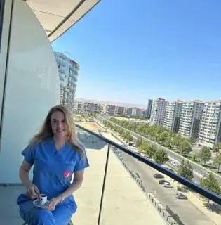 Doç. Dr. Ece Öcal profilinde yer alan galeri fotoğrafı.