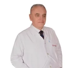 Op. Dr. Semih Temel — Kadın Hastalıkları Ve Doğum, Çorum. Portre fotoğrafı.