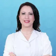 Prof. Dr. Evrim Metcalfe — Radyasyon Onkolojisi, Bahçelievler, İstanbul. Portre fotoğrafı.