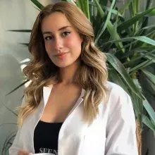 Dyt. Ceyda Atan — Diyetisyen, Aydın. Portre fotoğrafı.
