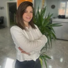 Psk. Dilanaz Yeröz — Psikoloji. Portre fotoğrafı.