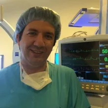 Uzm. Dr. Arif Timuroğlu — Anesteziyoloji Ve Reanimasyon, Çankaya, Ankara. Portre fotoğrafı.