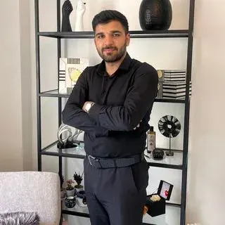 Psk. Vedat Arpacık — Psikoloji, İstanbul. Portre fotoğrafı.