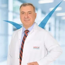 Prof. Dr. Ömer Faruk Erkoçak — Ortopedi Ve Travmatoloji, Selçuklu, Konya. Portre fotoğrafı.