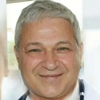 Doç. Dr. Ünsal Özkuvancı profilinde yer alan galeri fotoğrafı.