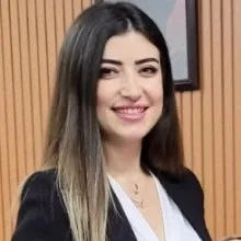 Psk. Aynur Taşçı — Psikoloji, Küçükçekmece, İstanbul. Portre fotoğrafı.
