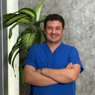 Dr. İsmail Karabacak — Pratisyen, Balıkesir. Portre fotoğrafı.