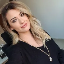 Dyt. Merve Canbolat Çetinkaya — Diyetisyen, Kütahya. Portre fotoğrafı.