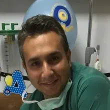 Op. Dr. Mert Kılıç — Üroloji, İstanbul. Portre fotoğrafı.