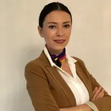 Duygu Uyar — Çocuk Gelişimi, Sakarya. Portre fotoğrafı.