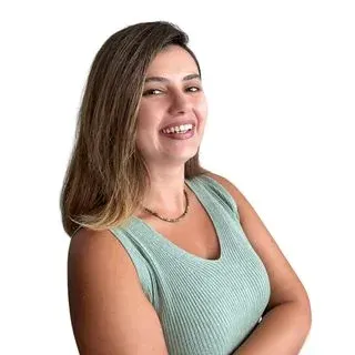 Uzm. Psk. Zeynep Sönmez Berrakçay — İzmir. Portre fotoğrafı.
