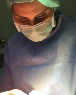 Uzm. Dr. Özlem Başak Üstünyurt profilinde yer alan galeri fotoğrafı.