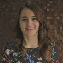 Dyt. Merve Karabacak Tütüncü — Diyetisyen, Bursa. Portre fotoğrafı.