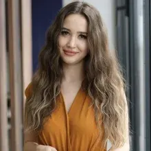 Kl. Psk. Zeynep Aygün. Portre fotoğrafı.
