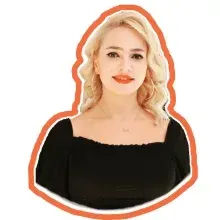 Uzm. Psk. Dan. Burcu Okur — Psikolojik danışma ve rehberlik. Portre fotoğrafı.