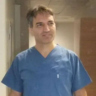 Op. Dr. Lütfi Tekeş profilinde yer alan galeri fotoğrafı.