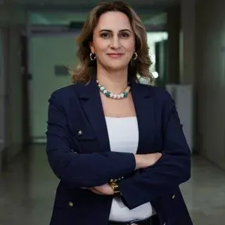 Prof. Dr. Meryem Kürek Eken — İstanbul. Portre fotoğrafı.