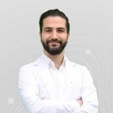 Uzm. Dyt. Okan Gül — Diyetisyen, İstanbul. Portre fotoğrafı.